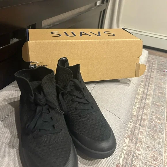 SUAVS women Black High-Top Shoes - BRAND NEW - Picture 7 of 11